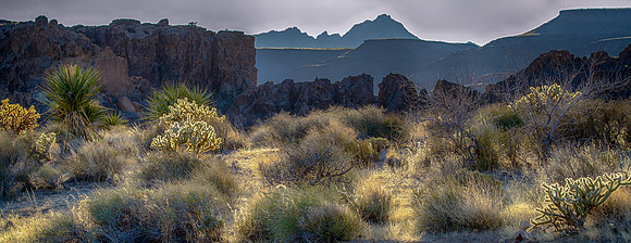 CH141223_HoleInTheWall_MNP_104-Edit
