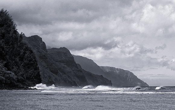 CH111221_Hawaii2011_Day4_17 (1) as Smart Object-1-B&W