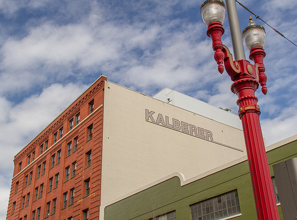 CH160319_OldTownPDX_048
