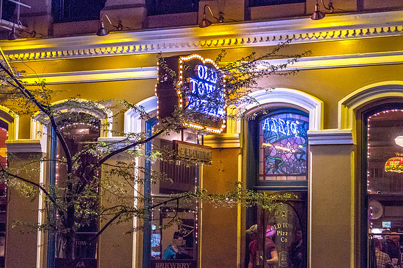 CH160319_OldTownPDX_227